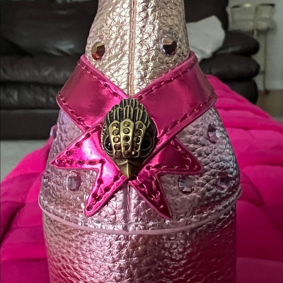 Kurt Geiger Champagne Bottle Charm - Picture 3 of 9